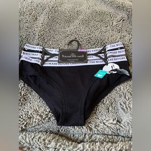 NWT Disney Nightmare Before Christmas Women’s hipsters size XL